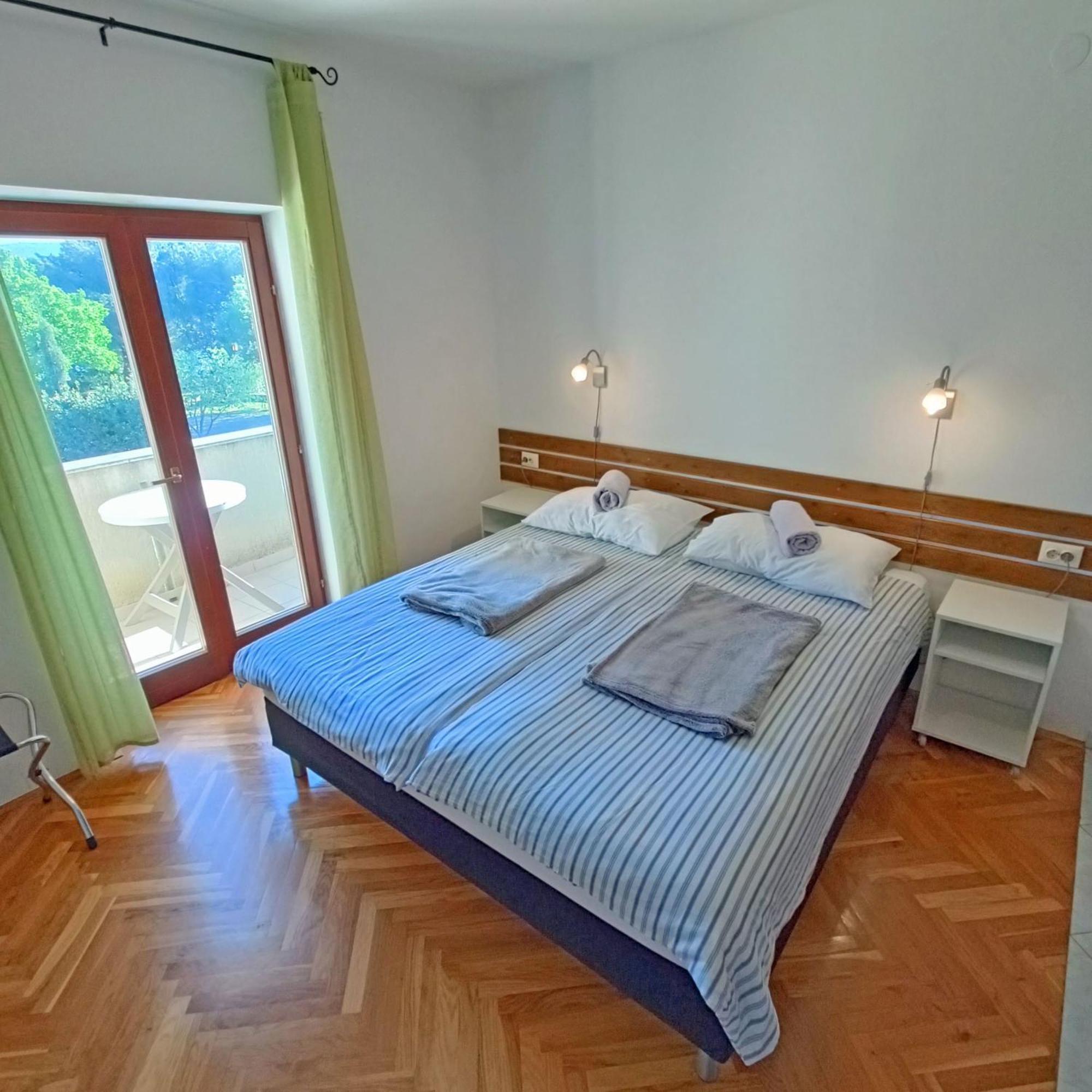 Paklenica Sport Apartments 스타리그라드 파클레니차 객실 사진